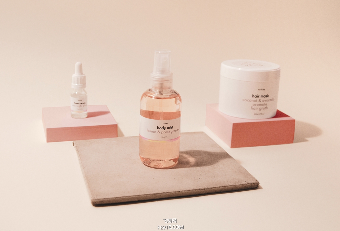 上?；瘖y品包裝瓶廠家談包裝設(shè)計(jì)中的扁平化設(shè)計(jì)理念應(yīng)用研究