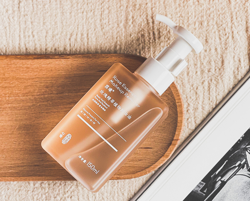 把精油融入每一件護(hù)膚品，消費(fèi)者會(huì)為此買單嗎？