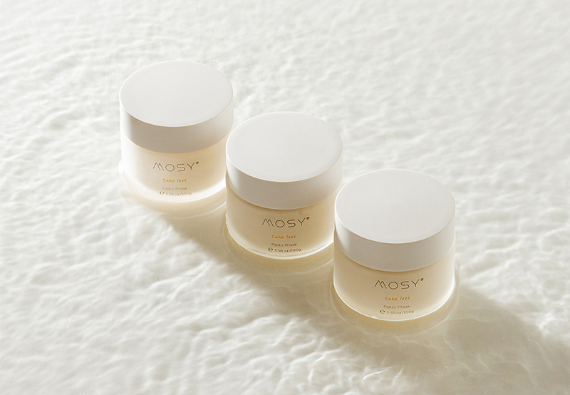 化妝品包裝廠家：到底能不能使用含有酒精的化妝品？