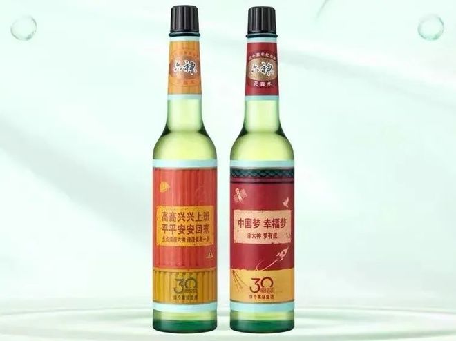 爺青回！六神換包裝了？這設(shè)計真“考古”！