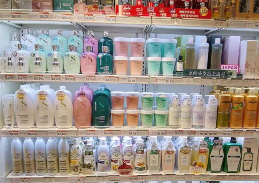 這屆年輕人，還在為買洗發(fā)水頭疼